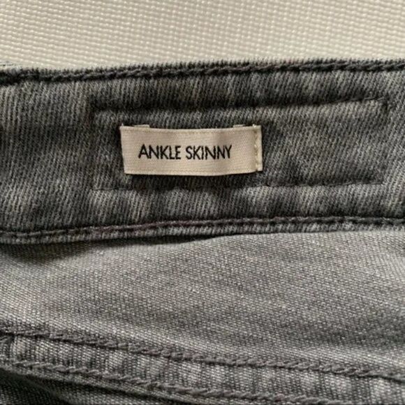 Calvin Klein Ankle Skinny Jeans size 6 - Picture 2 of 6